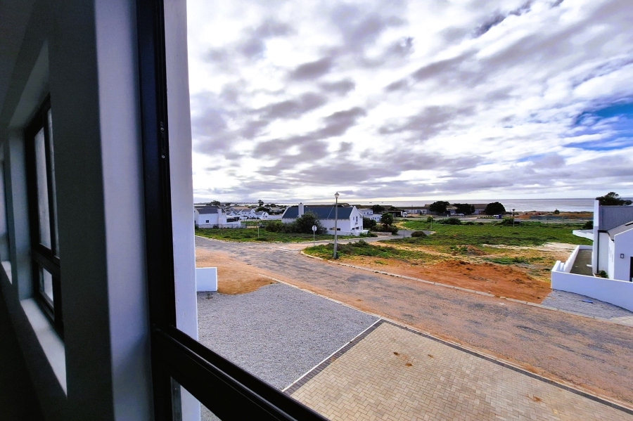 4 Bedroom Property for Sale in Da Gama Bay Western Cape